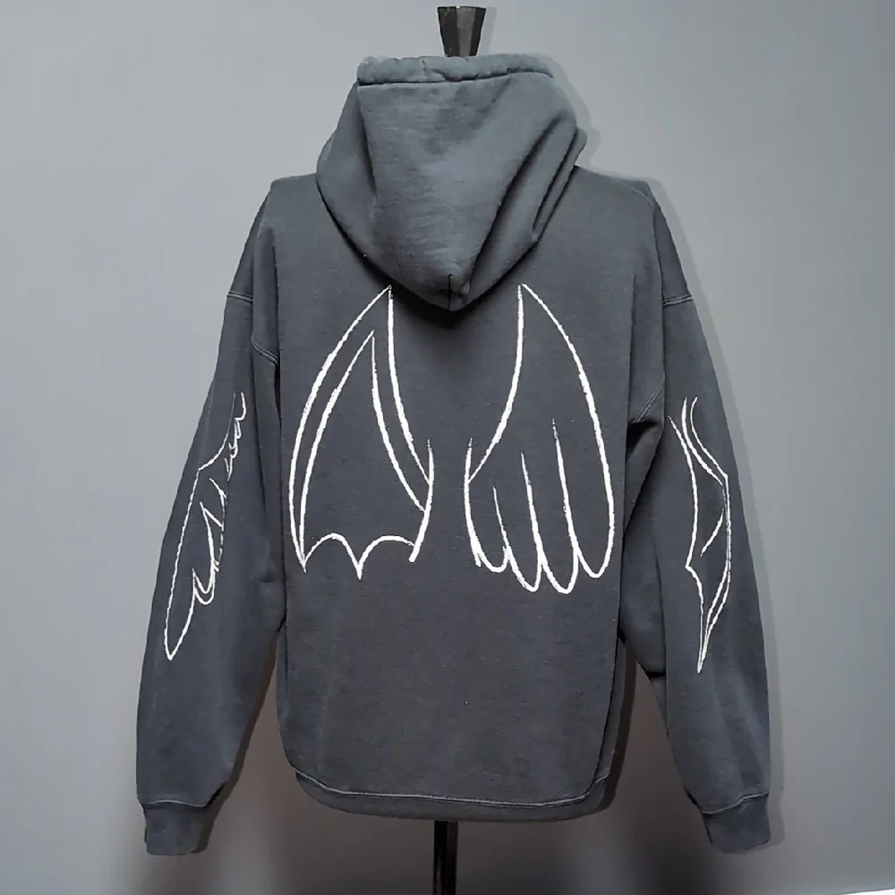 Women's Graphic Pullover Hoodie - Picture 3 of 5